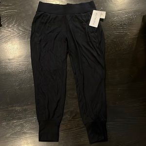 Athleta Breathe jogger